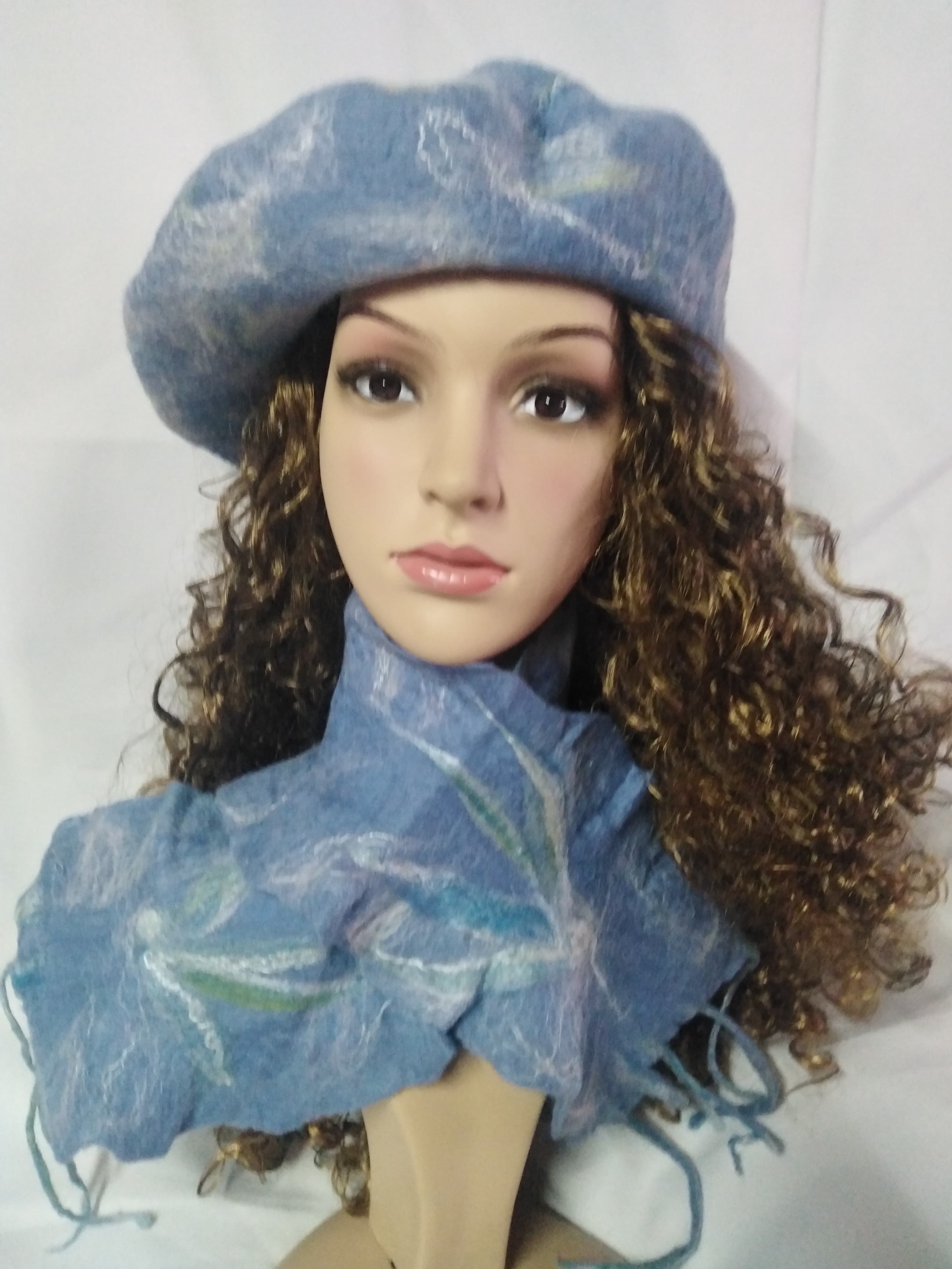 Boinas y Accesorios de Fieltro